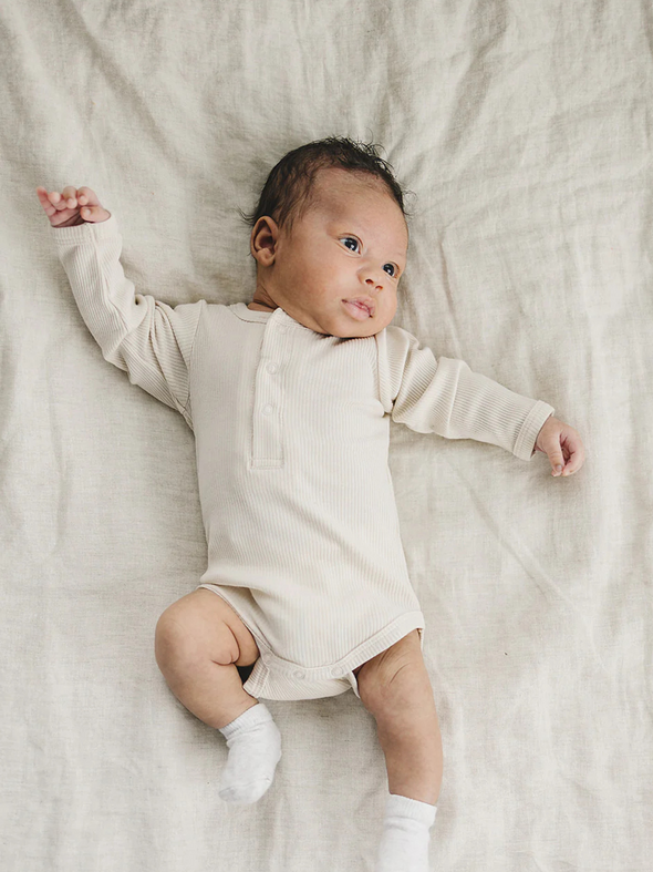 Vanilla Organic Snap Long Sleeve Ribbed Bodysuit