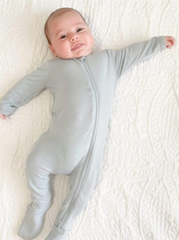Kyte Baby Zipper Footie - Fog