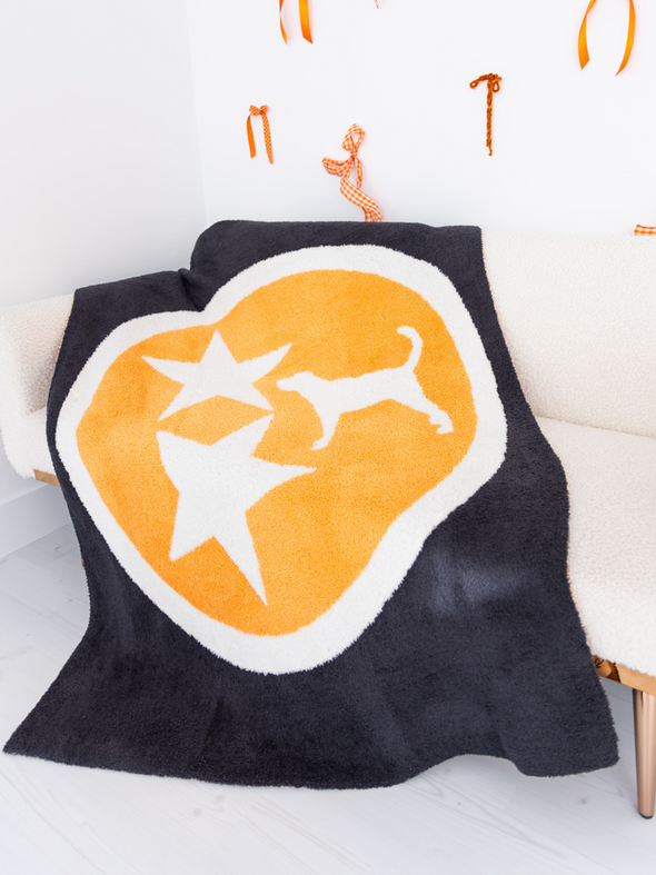 Tri Star Hound Dog Plush Blanket