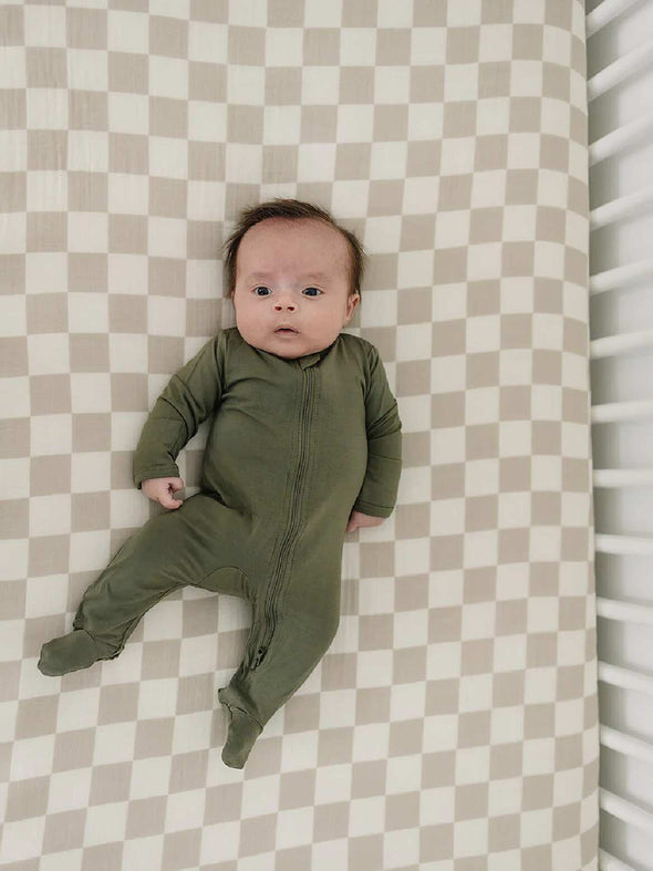 Mebie Baby Taupe Checkered Crib Sheet