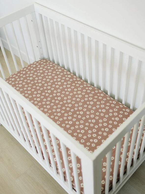 Mebie Baby Daisy Dream Crib Sheet